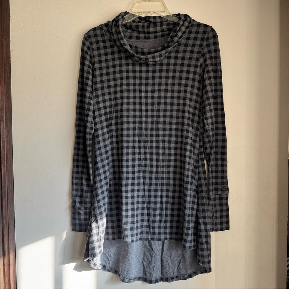 Cuddl Duds Gray Checkered Cowl Neck Tunic